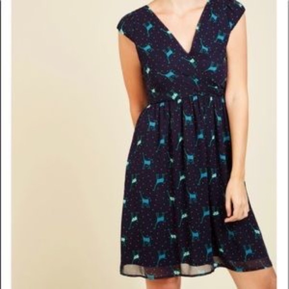 Modcloth Dresses & Skirts - Modcloth "Oh My Gosh" in Blue Giraffe Dress